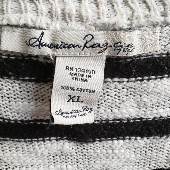 👋🏻American Rag Sweater - Picture 3 of 4